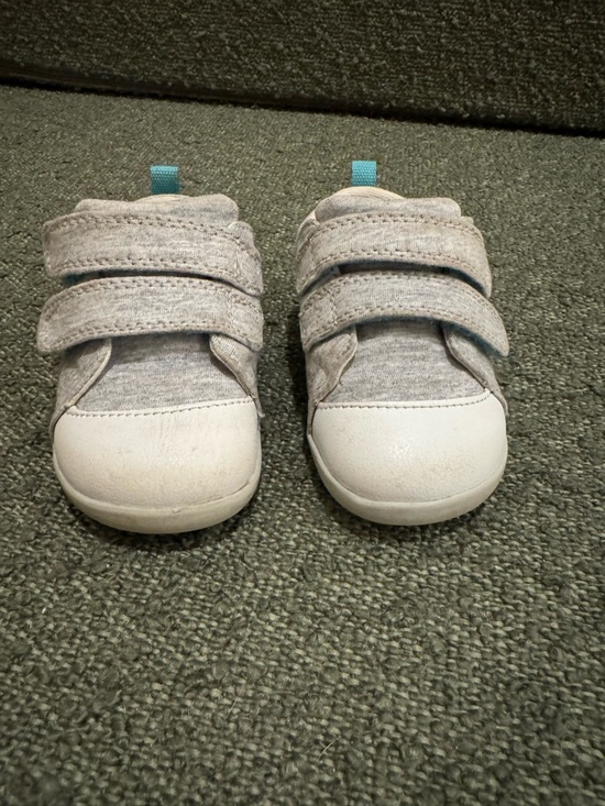 Ten Little Other - Ten Little First Walkers, Gray & White Velcro Sneakers, size 5